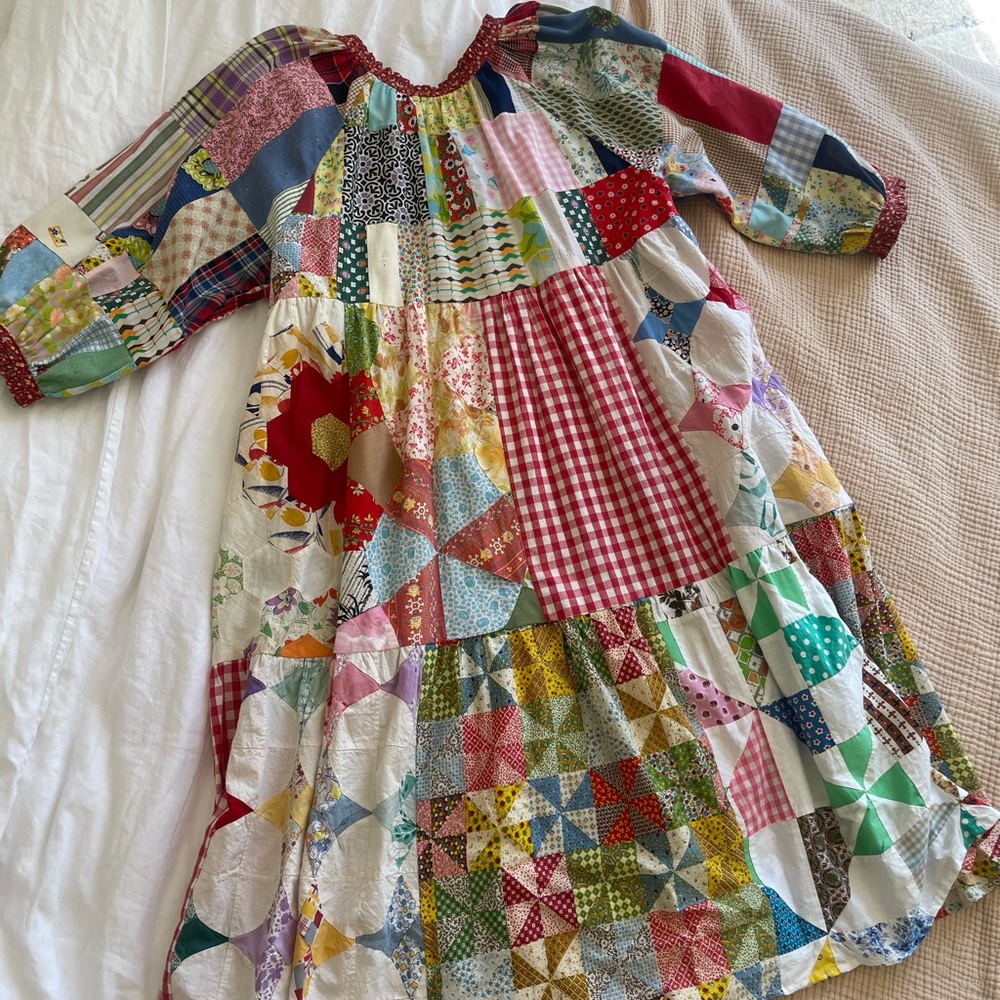 Honeybea Patchwork Dress - Picture 2 of 4